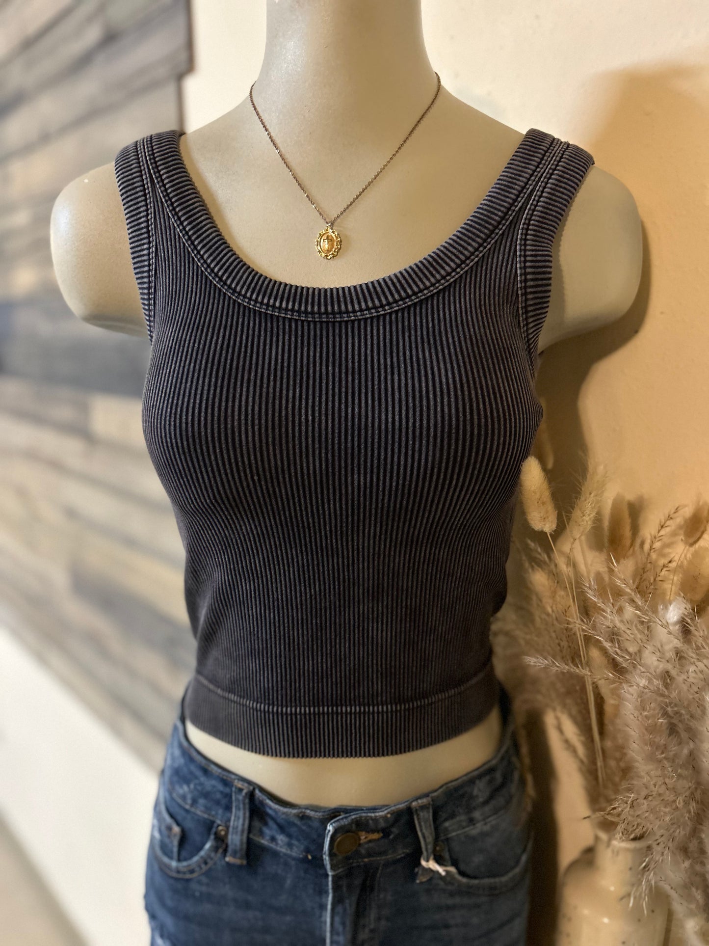 Ribbed seamless Tank
