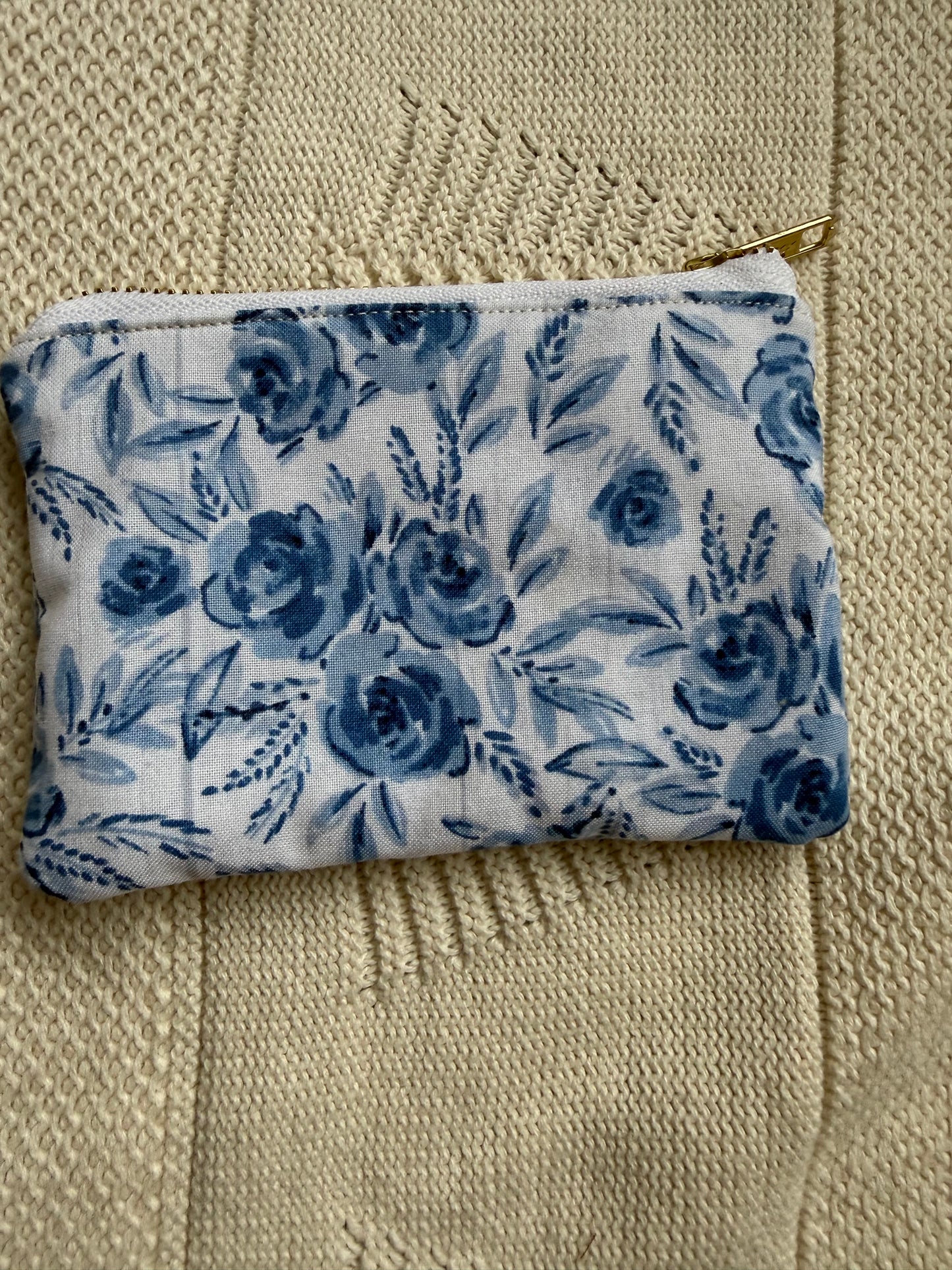 8 dollar Pouches